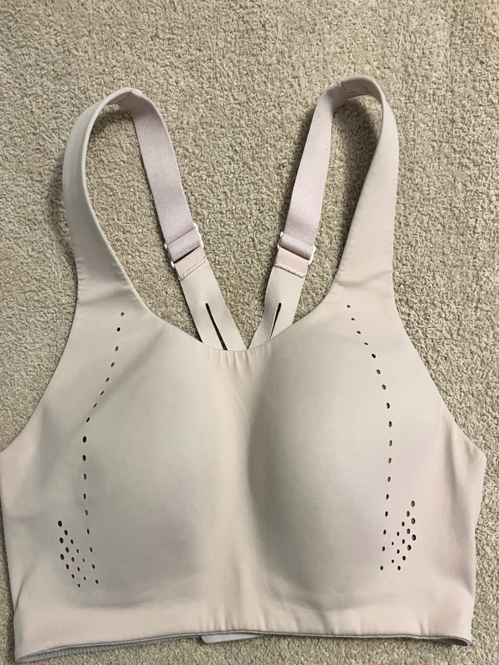 Lululemon sports bra size 36C